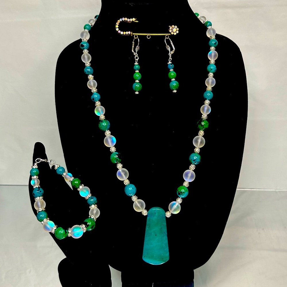 Chrysocolla Gemstone & Crystal Moonstone Beaded Jewelry Set